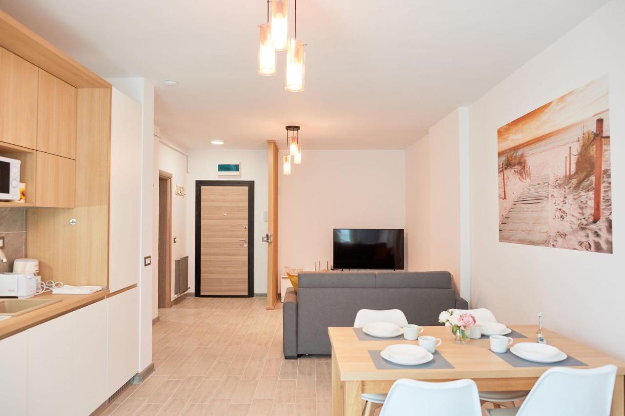 Opal Luxury Apartment 109 Spa N Pool Beach Resort Năvodari 외부 사진