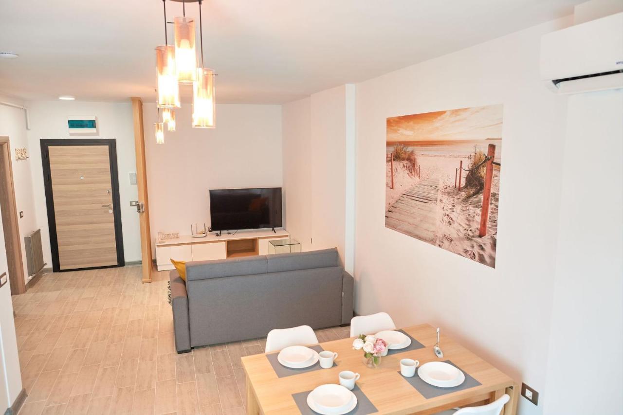Opal Luxury Apartment 109 Spa N Pool Beach Resort Năvodari 외부 사진